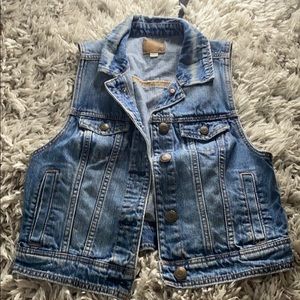American Eagle Jean Jacket Vest 🌻